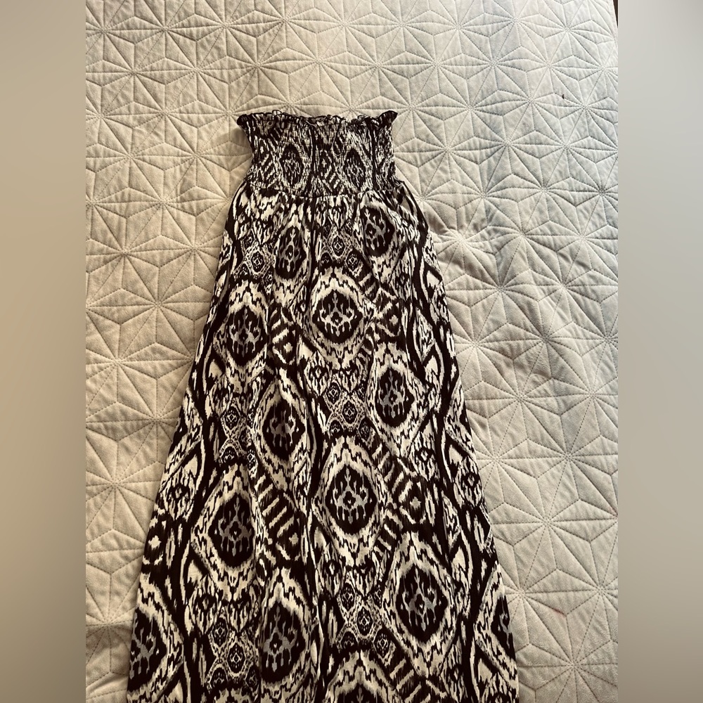 Long strapless dress